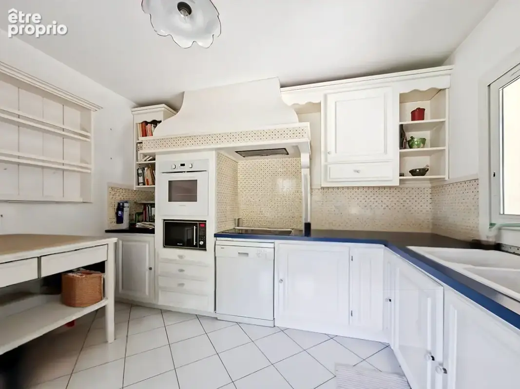 Maison 143m² à saint-mitre-les-remparts - photo 5