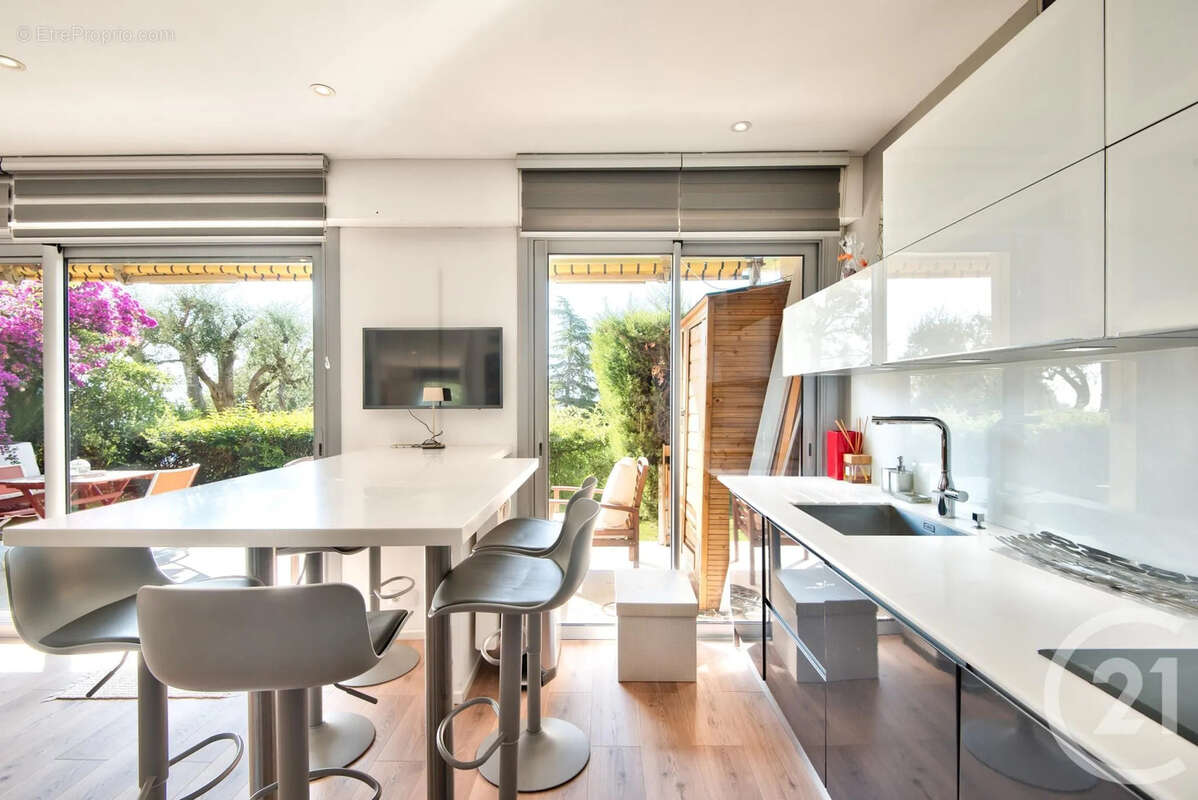 Appartement à VILLEFRANCHE-SUR-MER