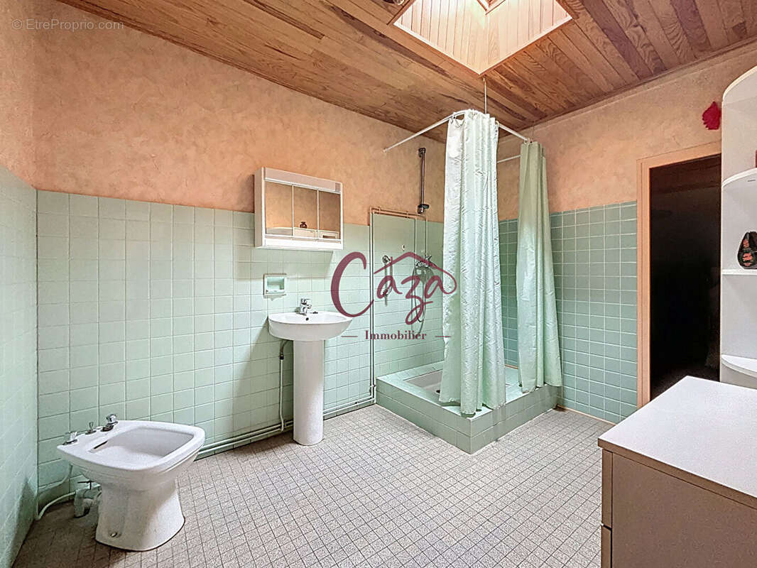 Maison à CAMBLANES-ET-MEYNAC