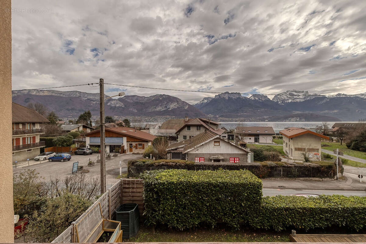 Appartement à SEVRIER