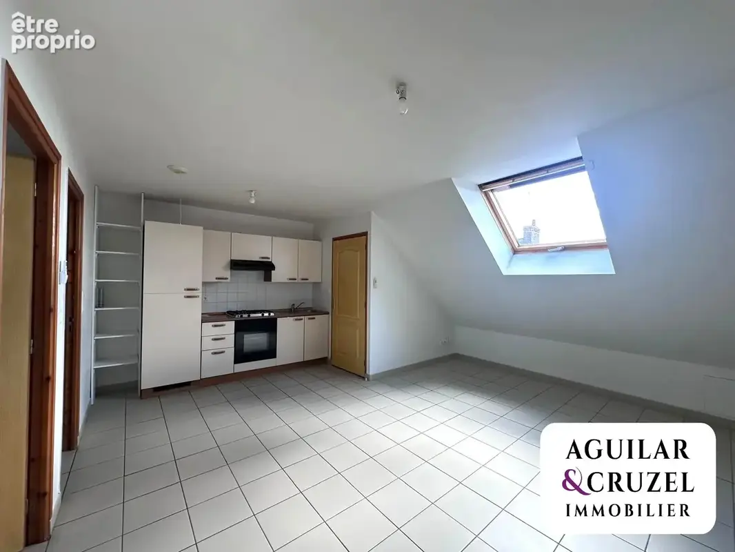 Asnières-lès-bourges — immeuble de rapport — 6 appartements & 6 parkings - photo 5