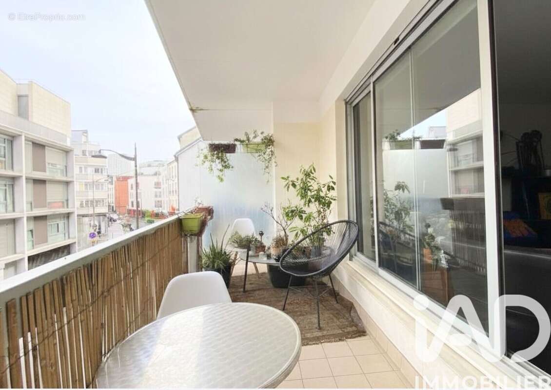 Photo 3 - Appartement à PARIS-20E