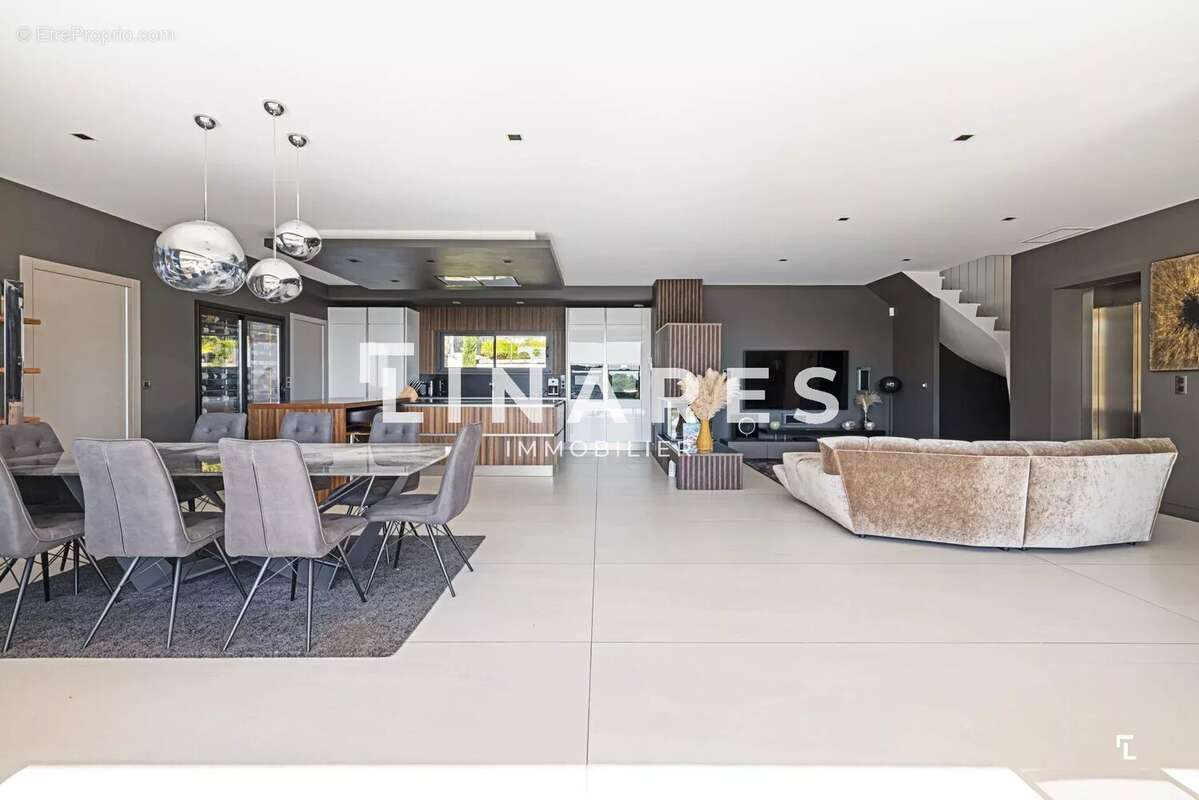 Maison à MARSEILLE-11E
