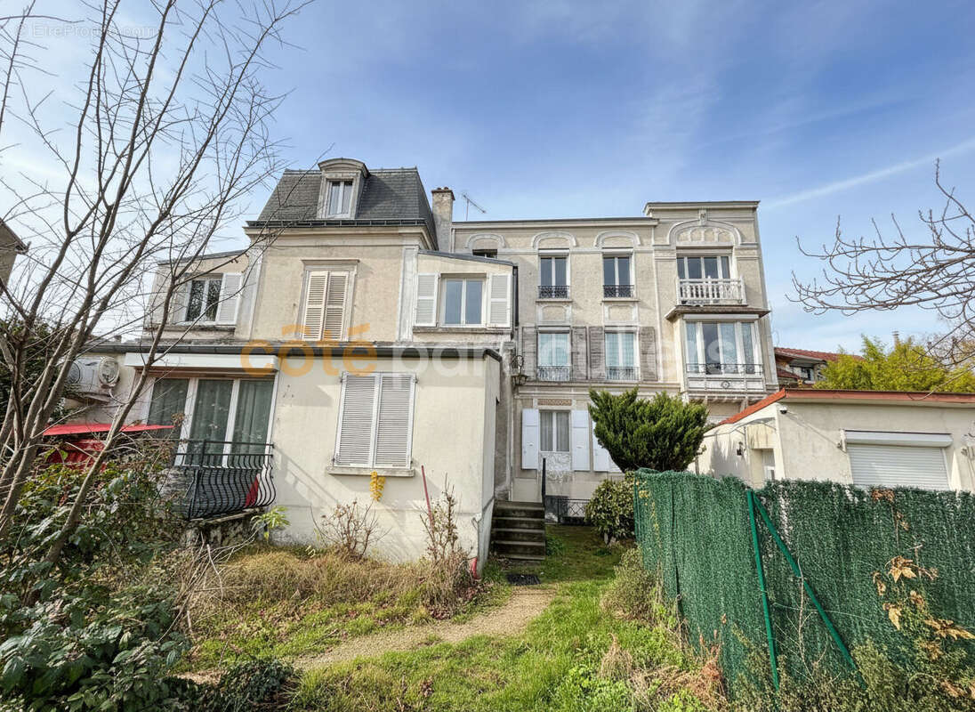 Appartement à VILLENEUVE-SAINT-GEORGES