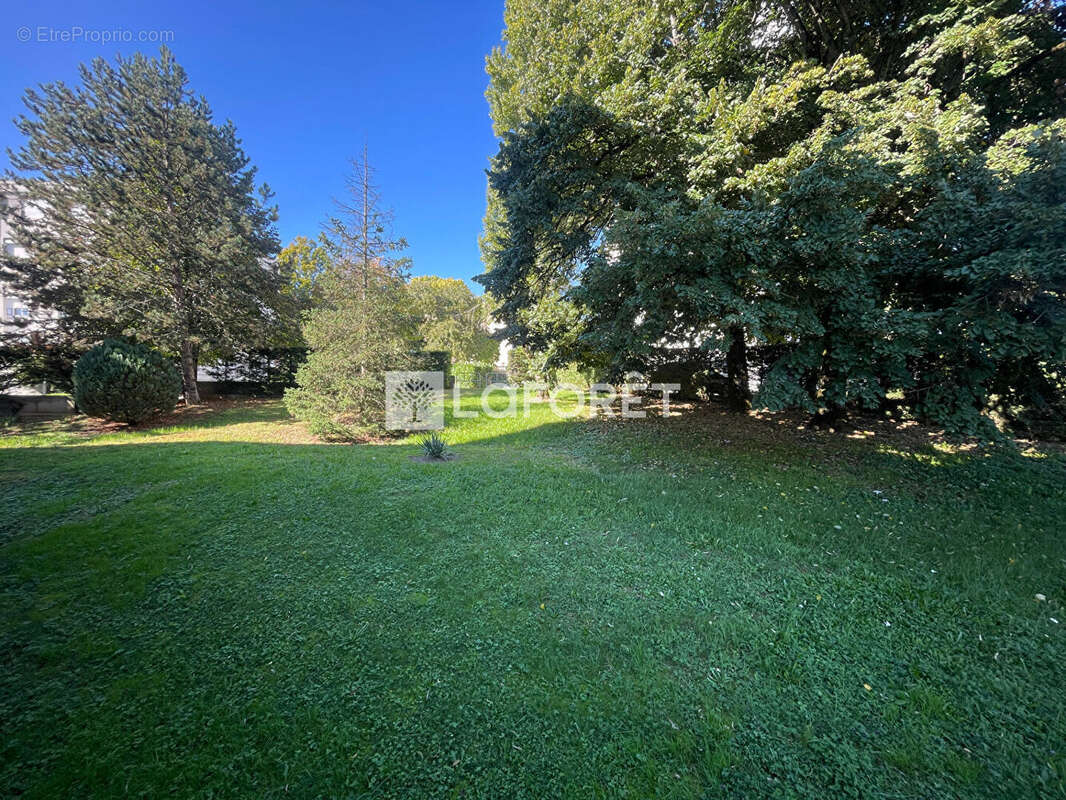 Appartement à LONS-LE-SAUNIER