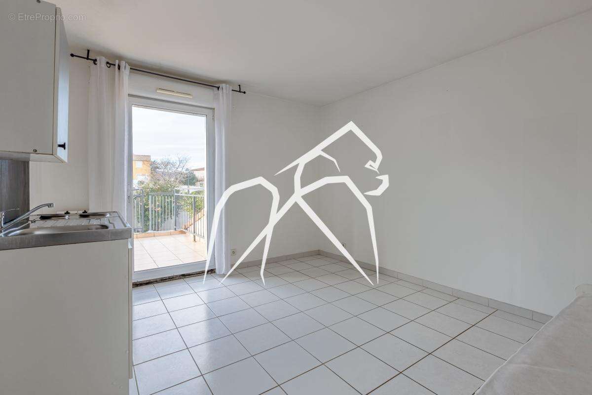 Maison à COURNONSEC