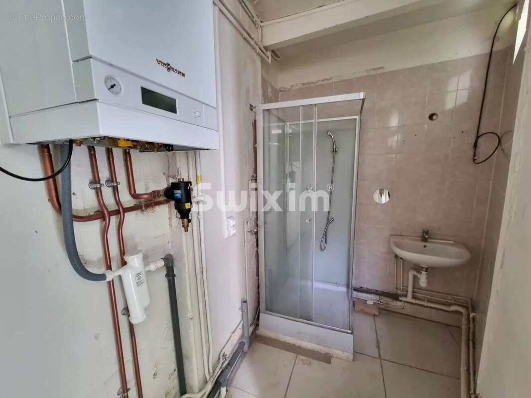Immeuble de Rapport à Clamecy - Local commercial + 2 appartements - photo 6