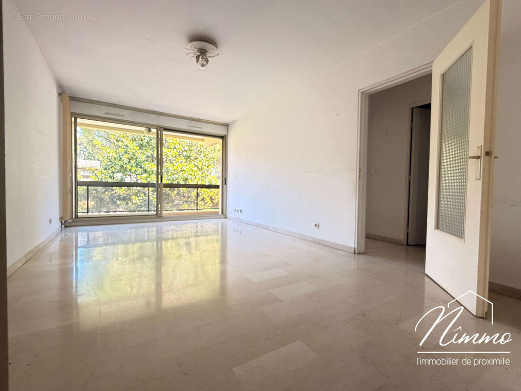Appartement à NIMES