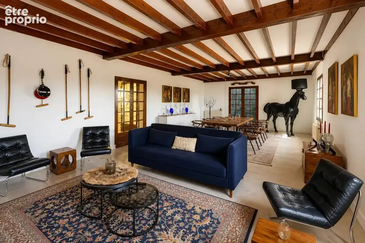 Superbe maison familiale de 7 pièces - 2 hectares – Villars - photo 5