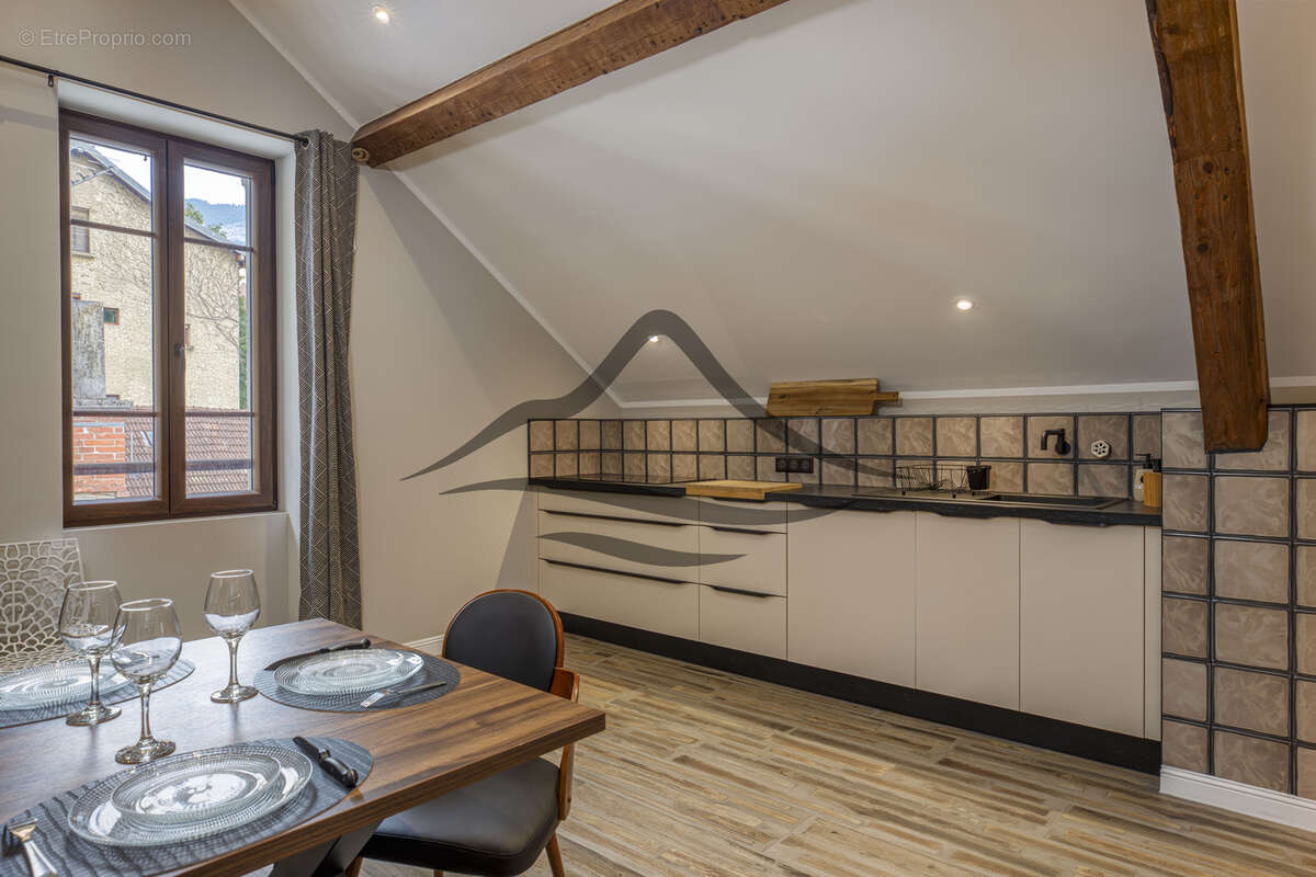 Appartement à AIX-LES-BAINS