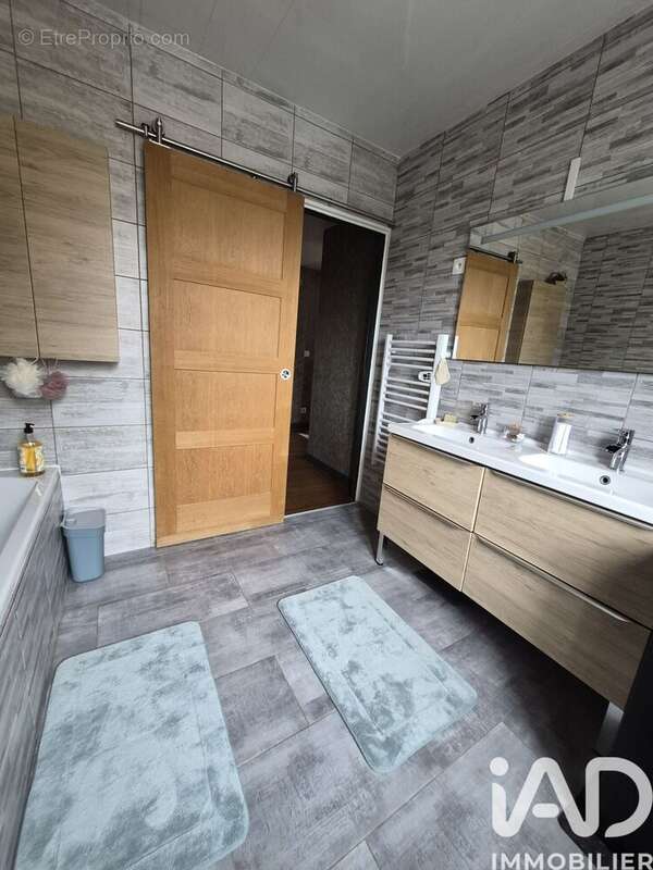 Maison 163 m² à Vitry-Le-Francois  - photo 4