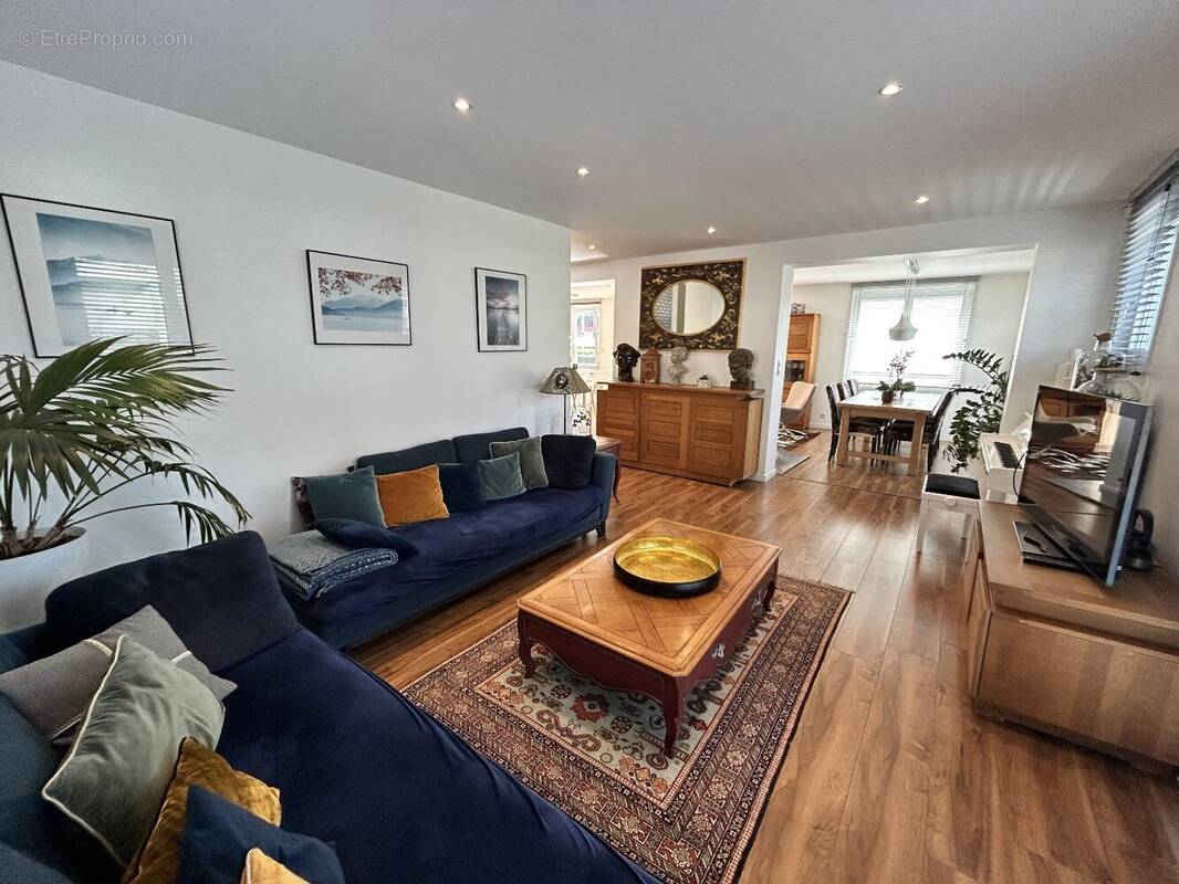 Maison à CRAN-GEVRIER