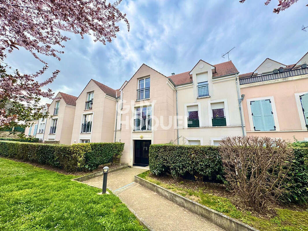 Appartement à LE PLESSIS-PATE