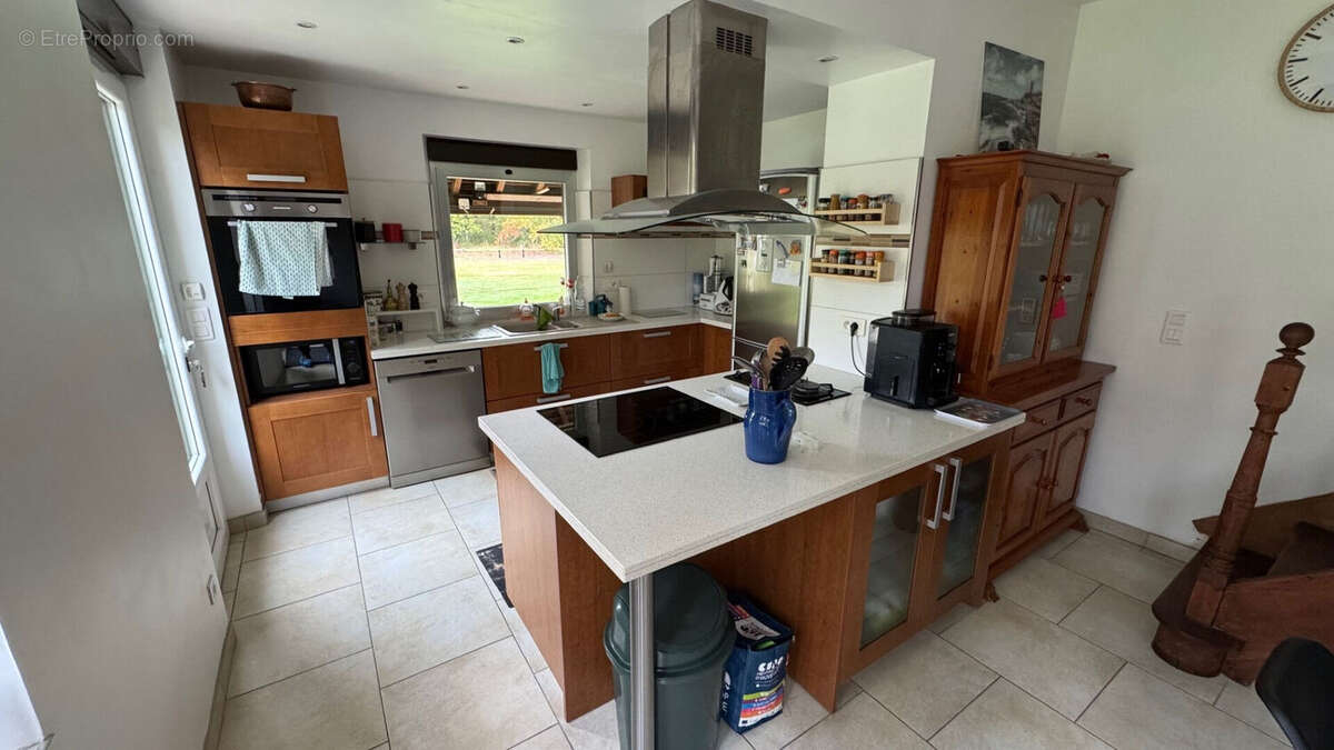 Maison à VILLEHERVIERS