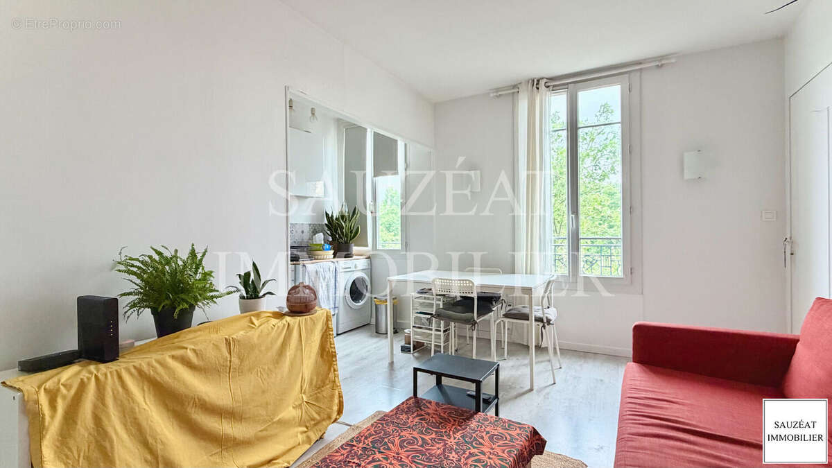 Appartement à MONTROUGE