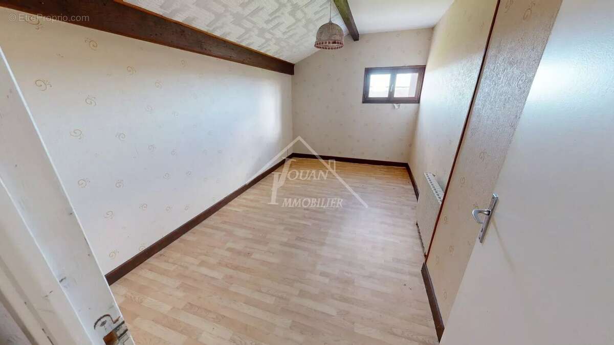 Maison à SAINT-ELOY-LES-MINES