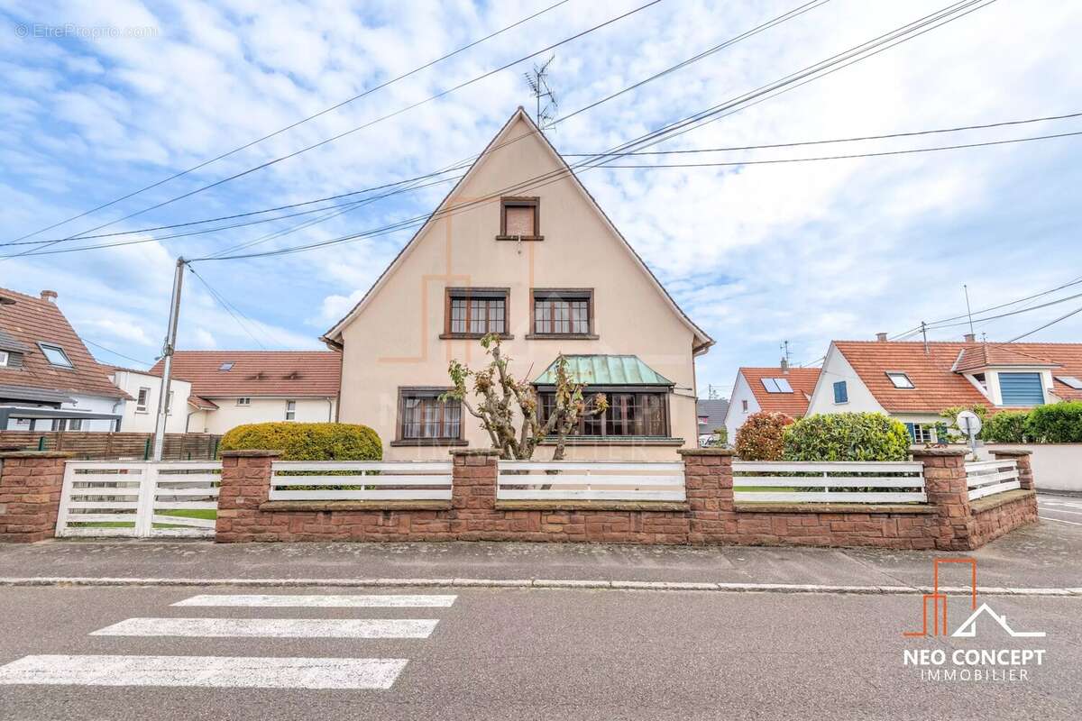 Maison à OBERHOFFEN-SUR-MODER