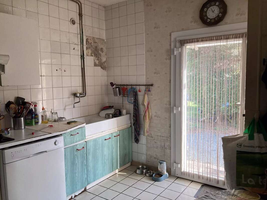 Maison à FARGUES-SAINT-HILAIRE