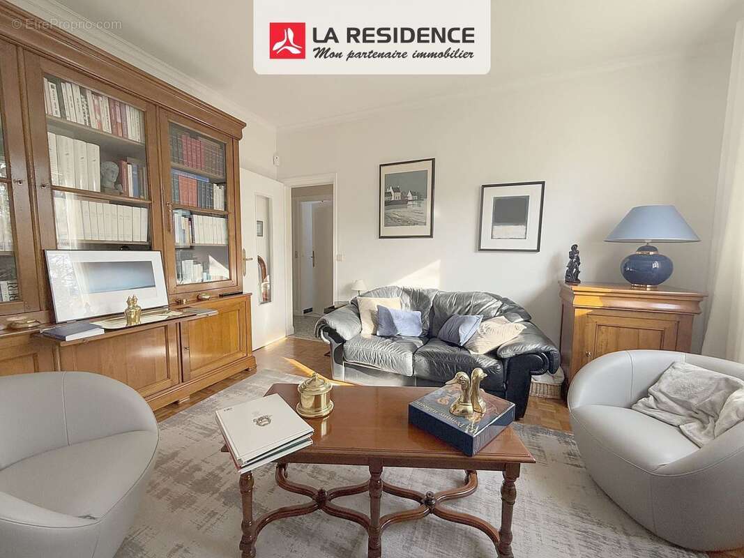 Maison à VELIZY-VILLACOUBLAY