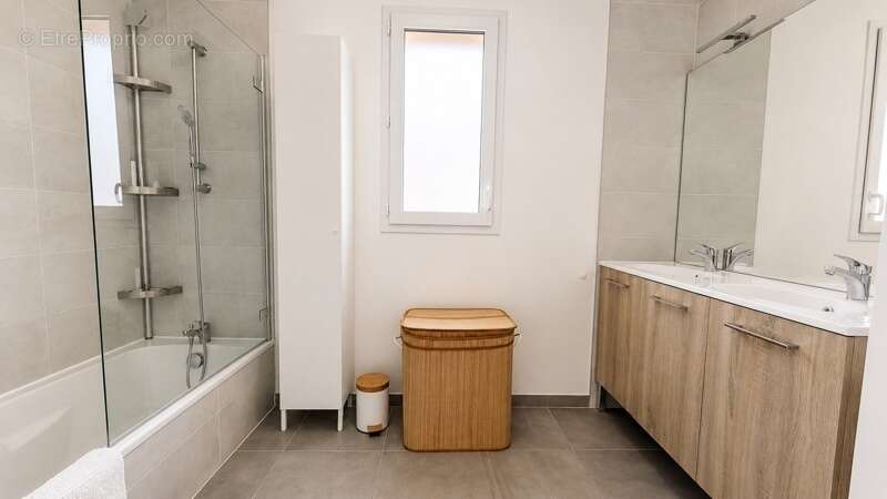 Appartement à LES ABRETS