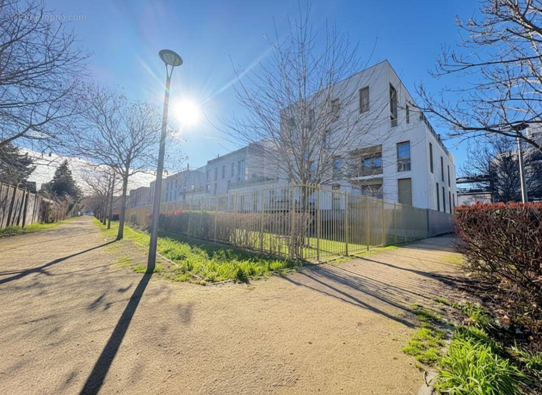 Appartement à JUVISY-SUR-ORGE