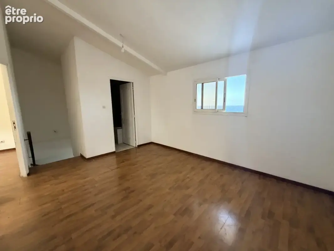 GRAND BOIS / LA CAFRINE : Maison de ville F5 d’environ 107 m2 avec vue mer et jardinet / Pour Résidence Princi - photo 20