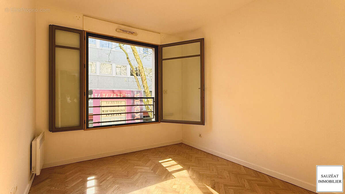 Appartement à MONTROUGE