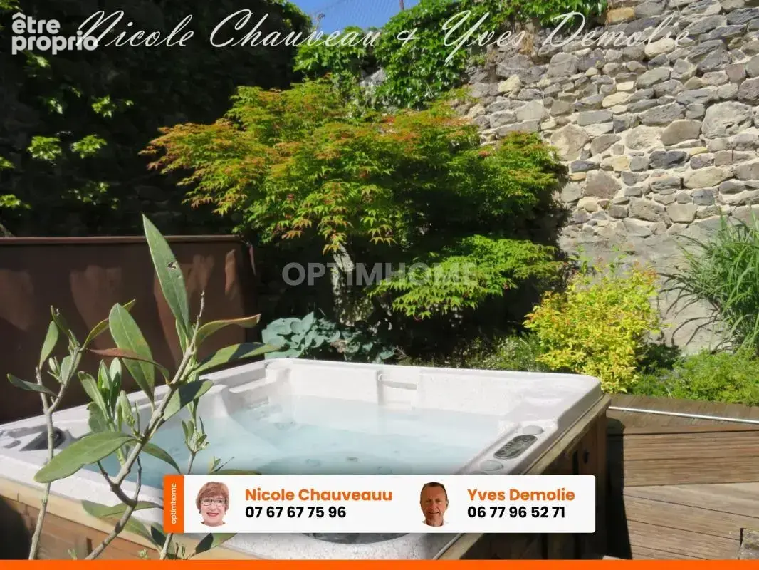 Issoire à 15 mn - maison en pierre rénovée – 200 m² – 4 chambres – garage – jacuzzi - photo 9
