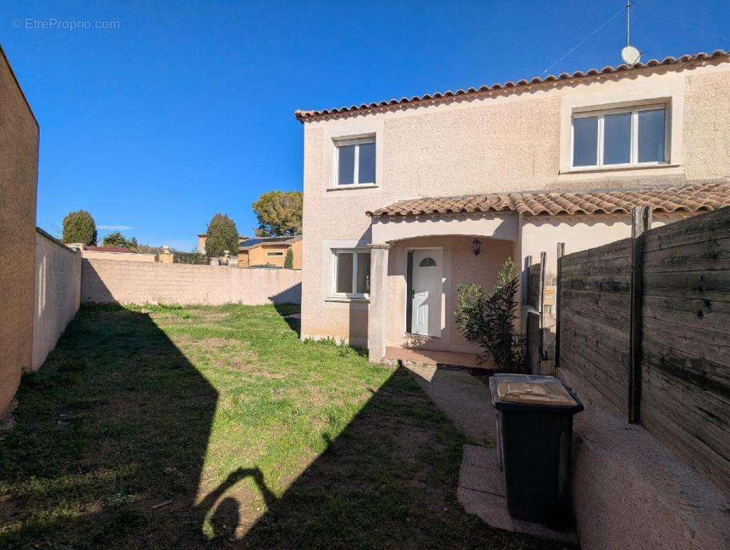 Maison à AIGUES-VIVES