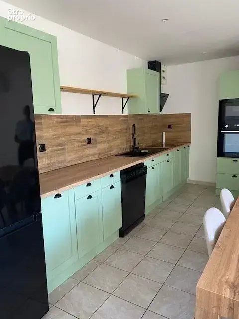En exclusivité Maison de village avec garage et terrasse sans aucun vis a vis le tout en parfait etat - photo 11