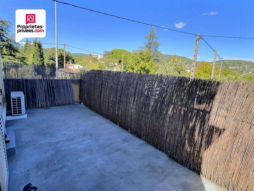 Appartement à DRAGUIGNAN