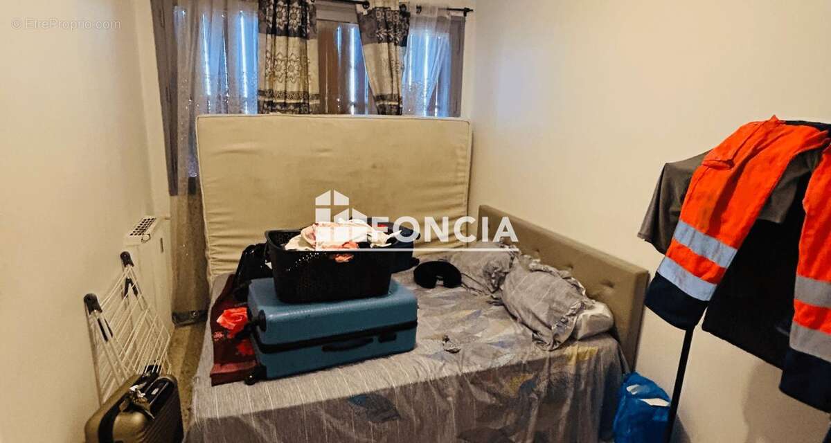 Appartement à MARSEILLE-15E