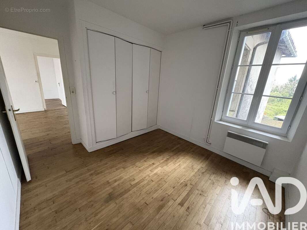 Photo 9 - Maison à SAUZE-VAUSSAIS
