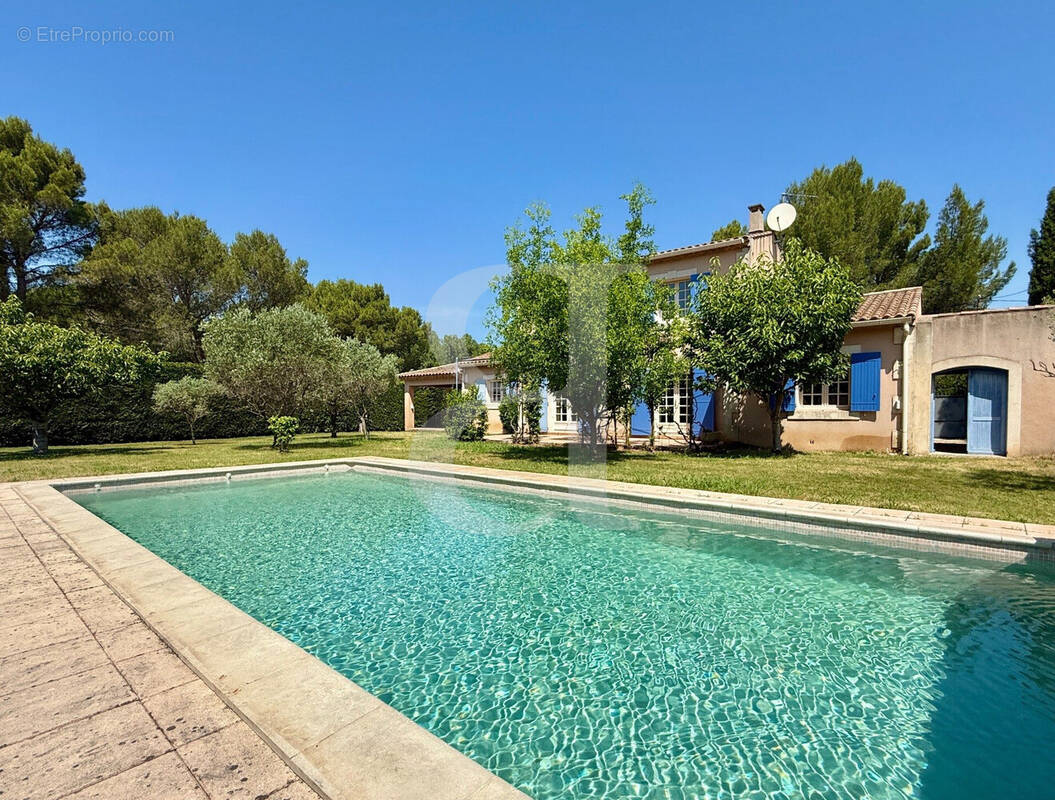 Maison à SAINT-REMY-DE-PROVENCE