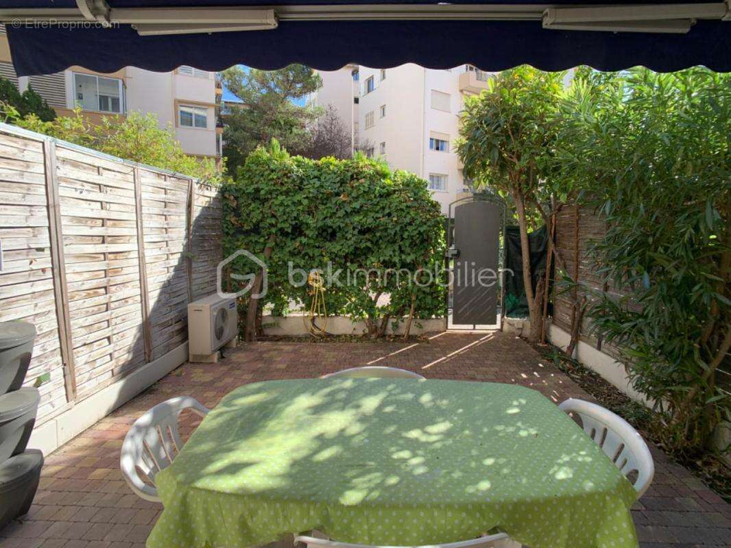 Appartement à CANNES