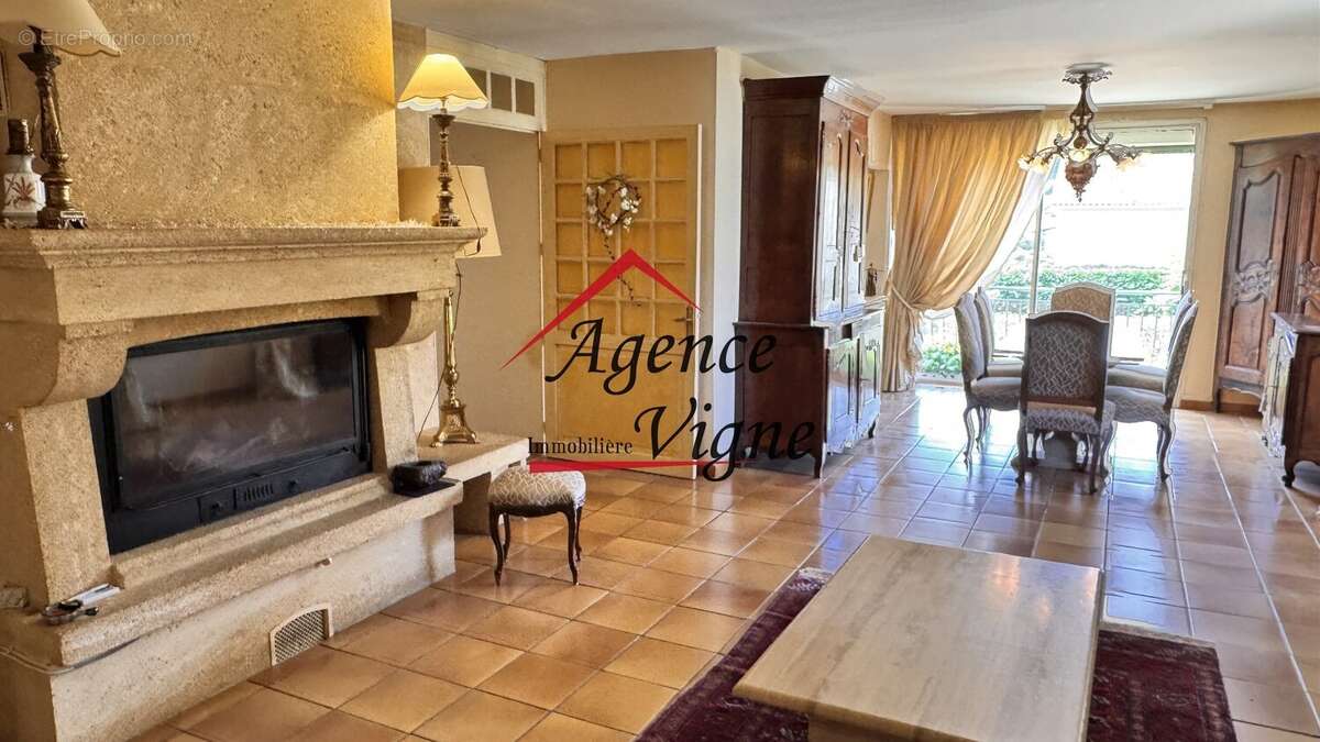 Maison à SAINT-AMBROIX