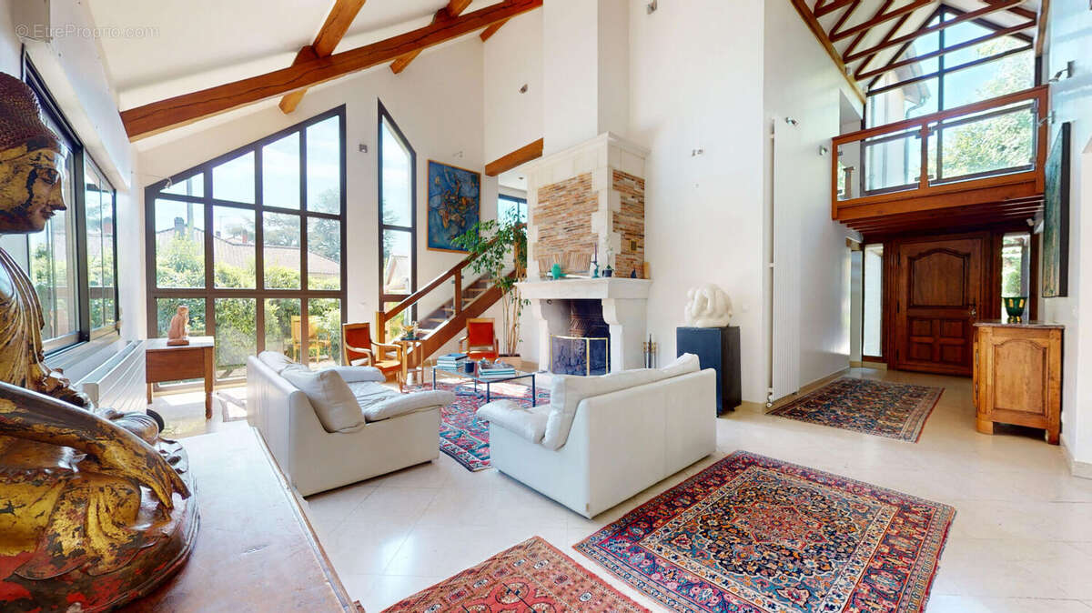 Maison à ENGHIEN-LES-BAINS