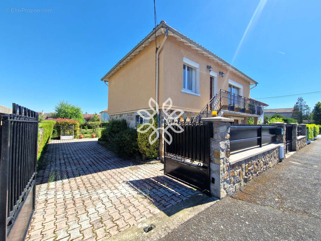 Maison à BRIOUDE