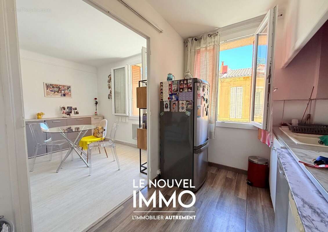 Appartement à MARSEILLE-4E