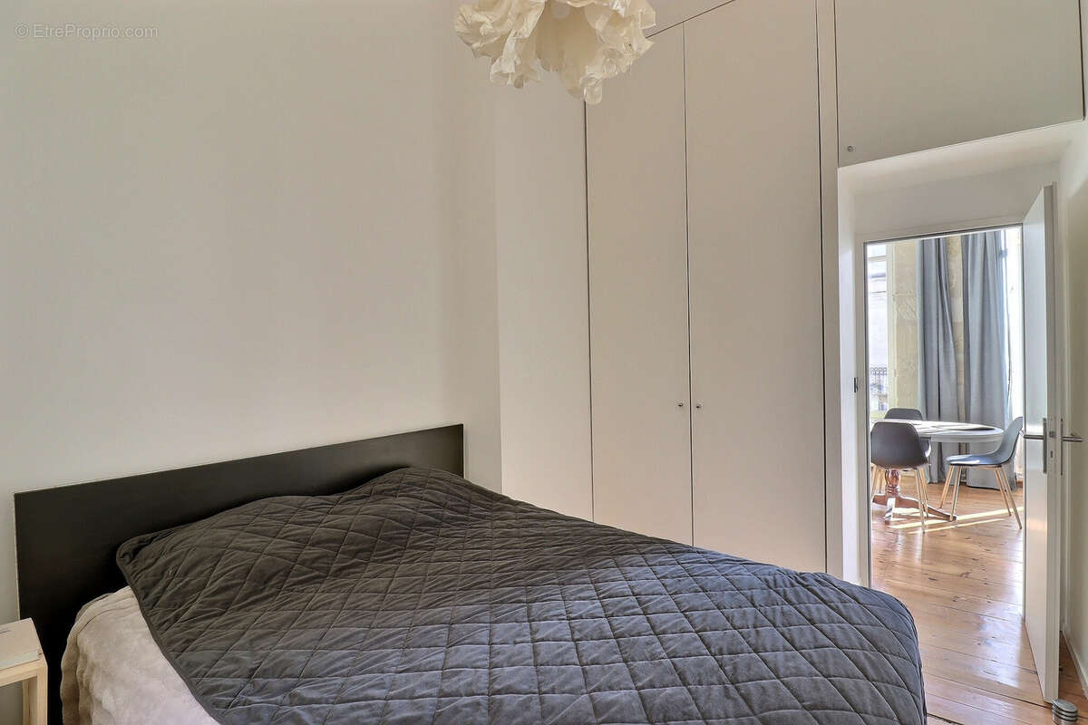 Appartement à BORDEAUX