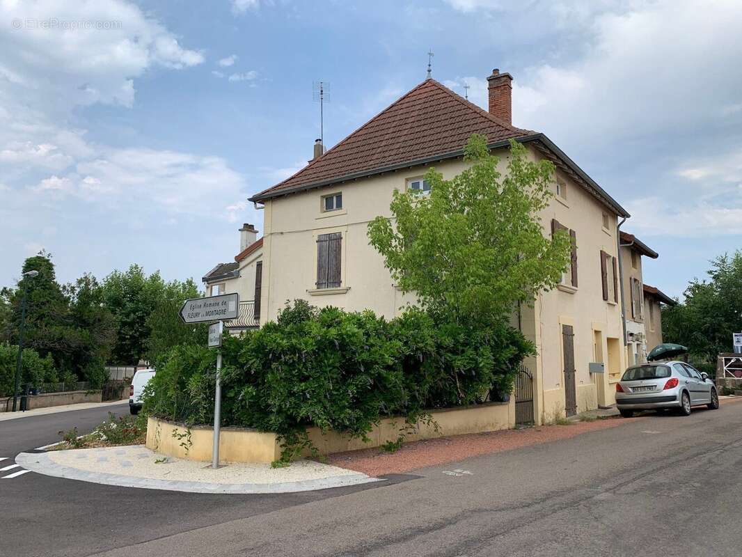 Appartement à FLEURY-LA-MONTAGNE
