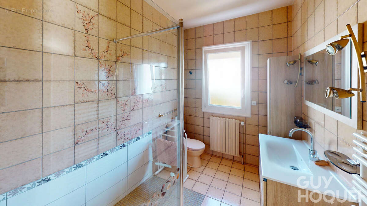 Maison à JAUNAY-CLAN