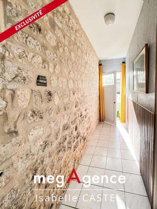 Maison de plain-pied avec dépendance proche gare et commerces - photo 5