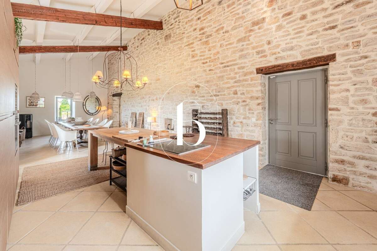 Maison 500 m² à Barjac  - photo 15