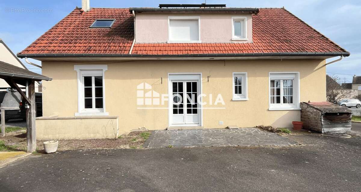 Maison à ARNAGE