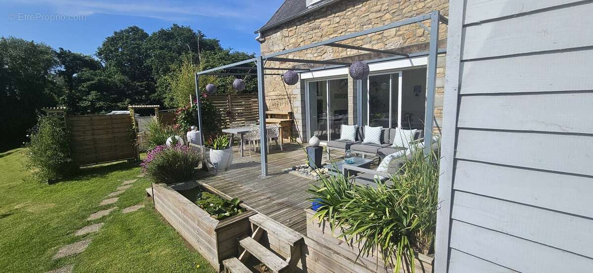 Maison à PLOUNEVEZ-MOEDEC