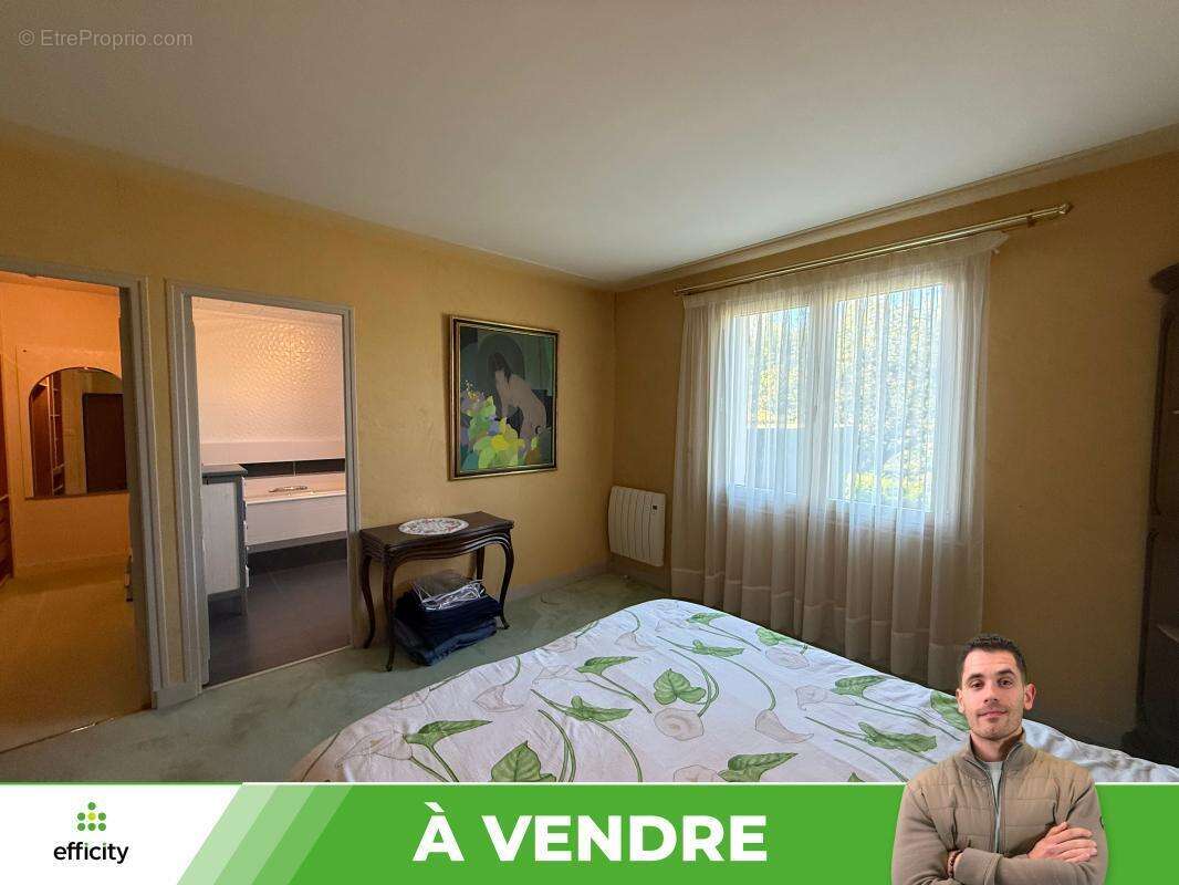 Maison à BUXEROLLES