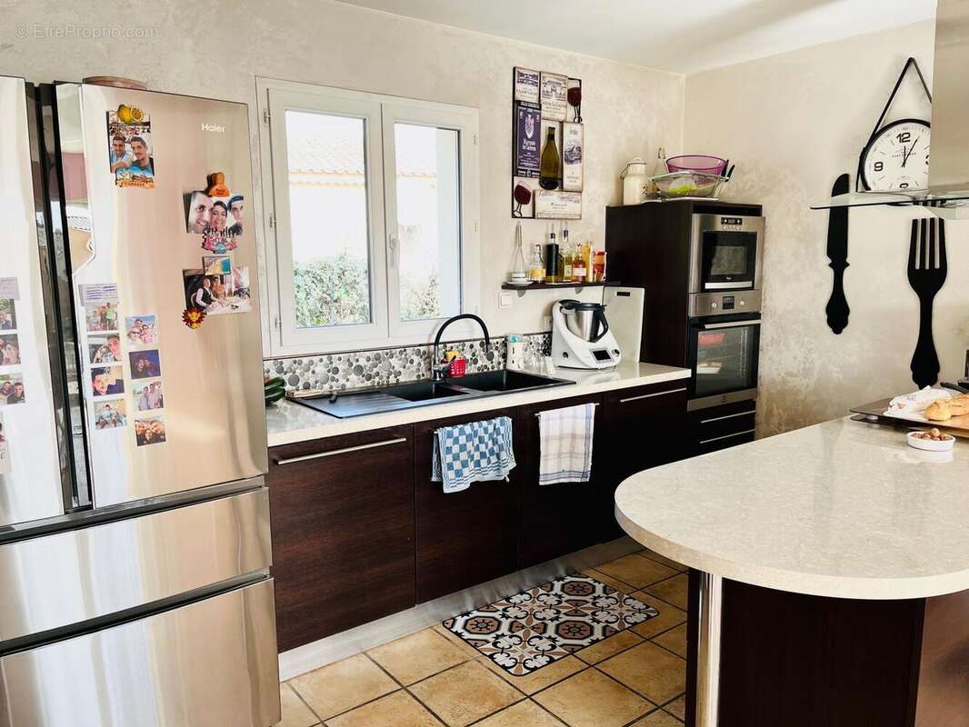 Photo 2 - Maison à SORGUES