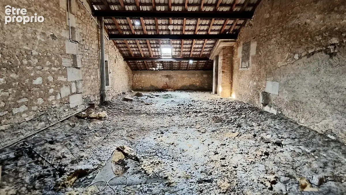 MIRAMBEAU CENTRE   Ancienne Poste : créez votre immeuble de rapport - photo 20