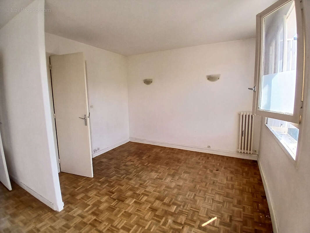 Appartement Caen 4 pièce(s) 74.58 m2 - Secteur VENOIX - photo 2